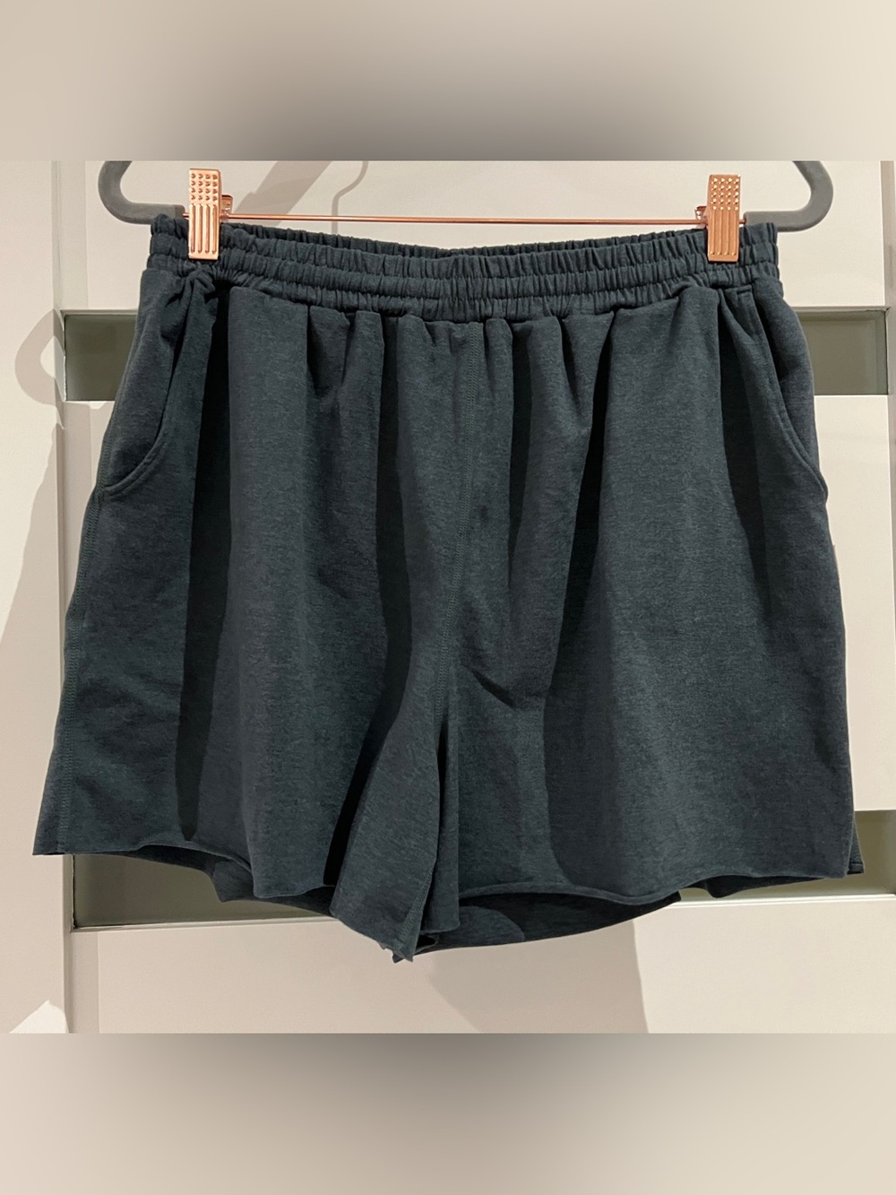 Vuori Boyfriend Short Stone Heather Green